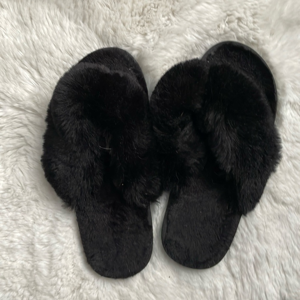slippers